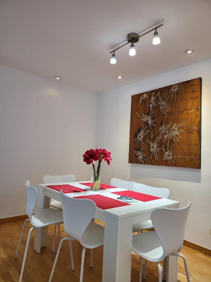 Casa New York Villa กัมบริลส์ ภายนอก รูปภาพ